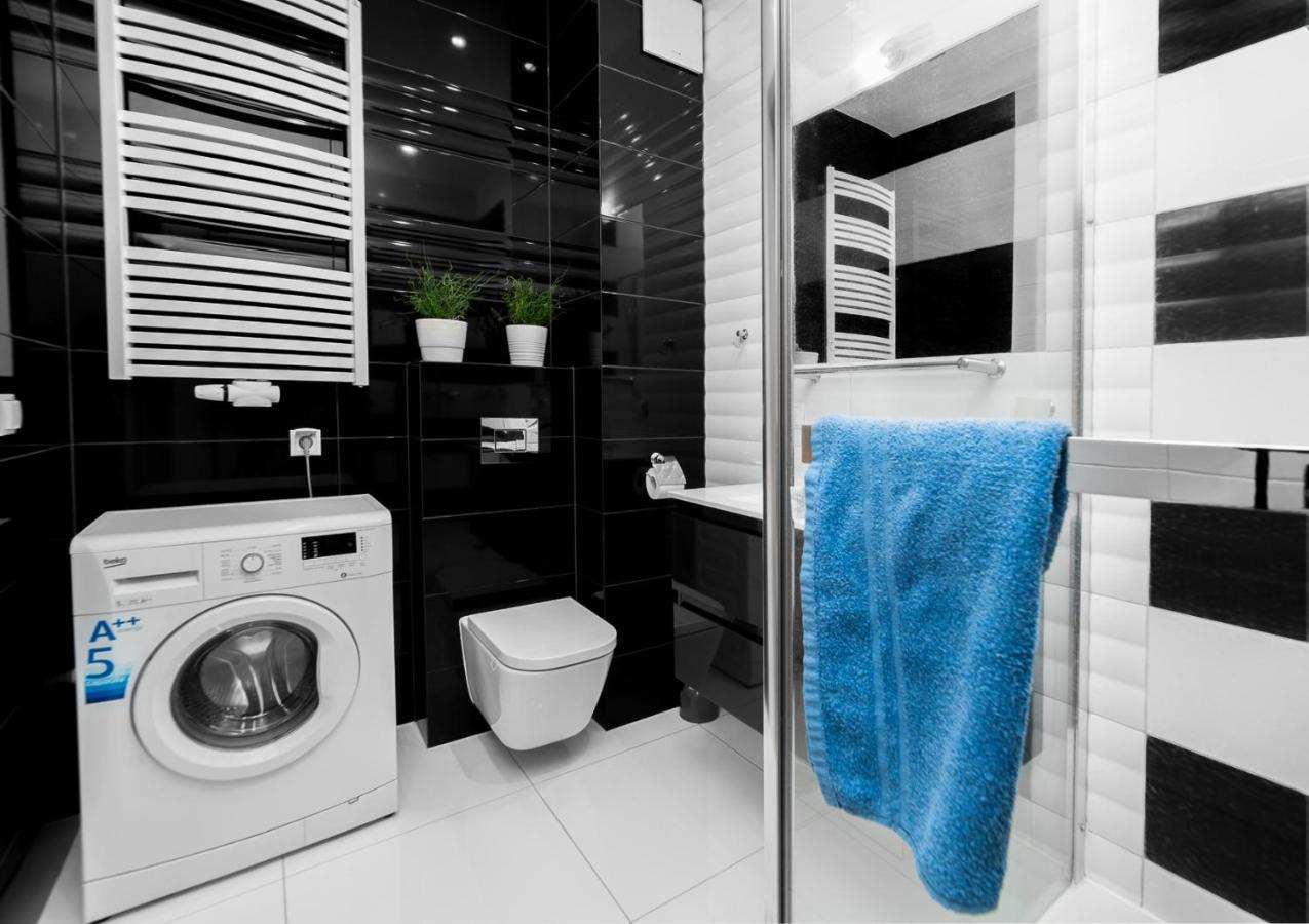 Nelly Apartment - Hav Aparts Danzica Esterno foto