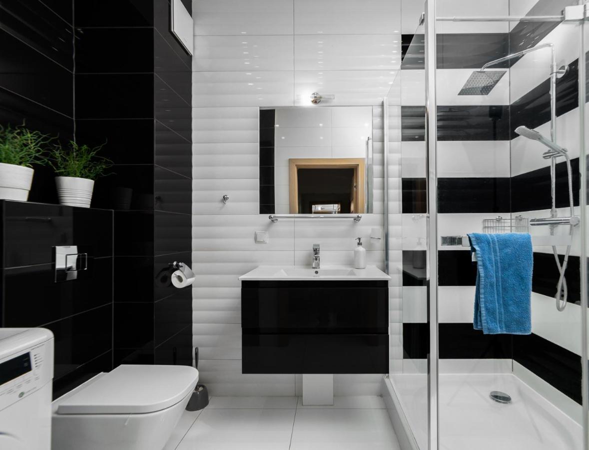Nelly Apartment - Hav Aparts Danzica Esterno foto